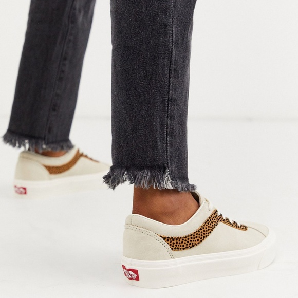 vans cheetah trainers